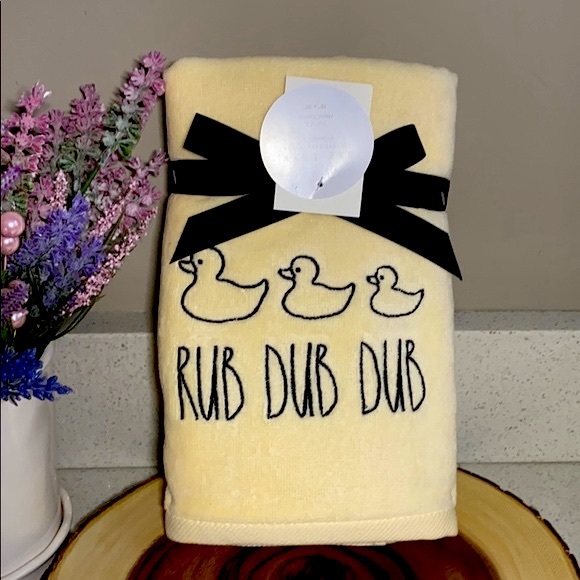 ❗️2x RAE DUNN RUB DUB DUB DUCKLINGS PLUSH MODERN FARMHOUSE HAND TOWEL - Picture 7 of 7